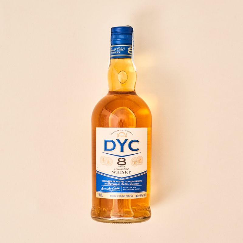 Whisky DYC 8 Años image number null